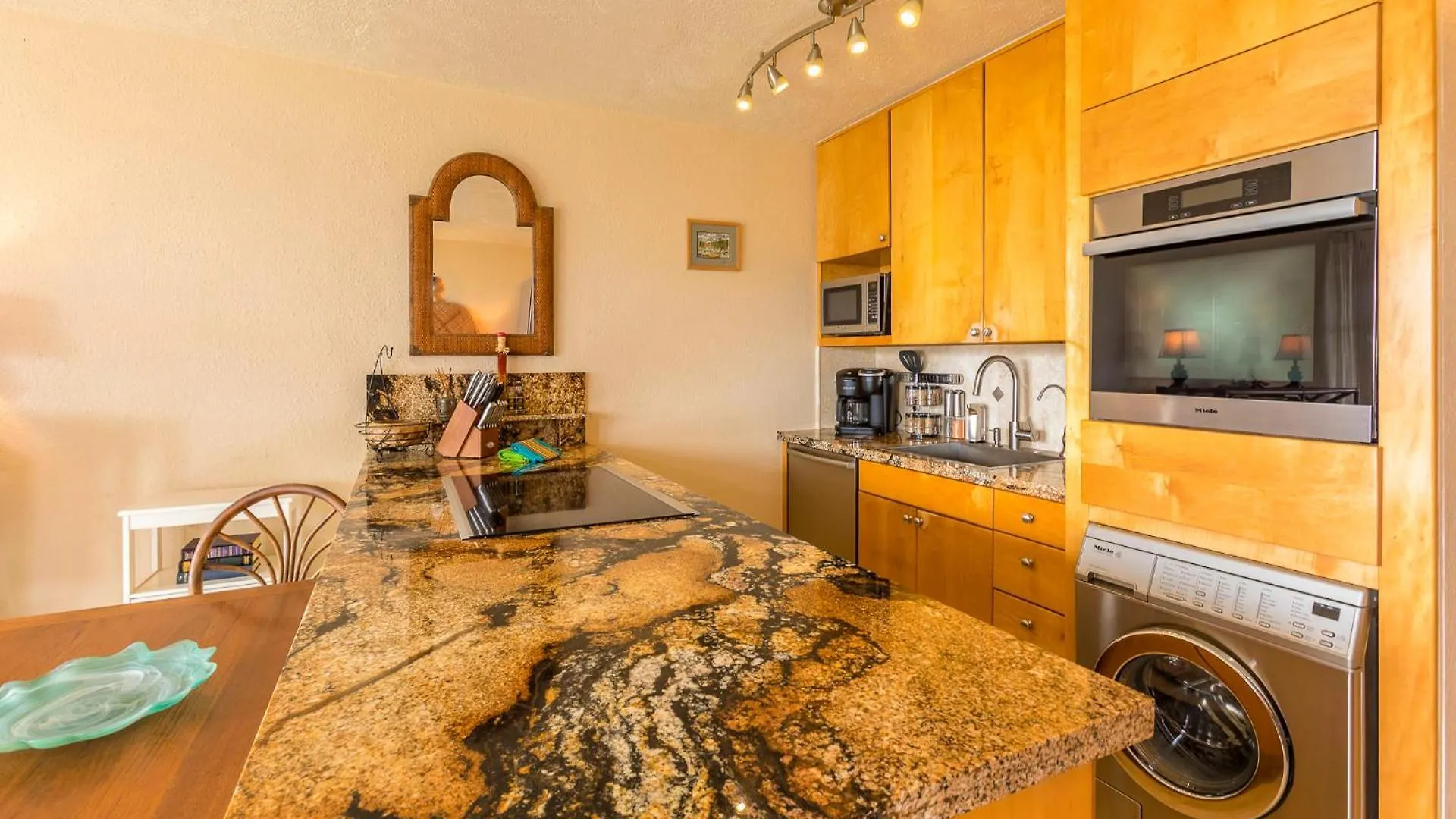 Maalaea Banyans 102 By Coldwell Banker Island Vacations Apartment Wailuku
