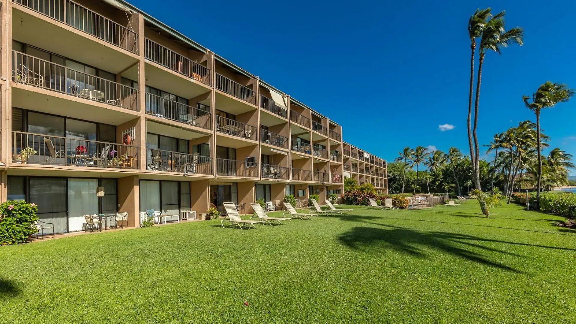 Maalaea Banyans 102 By Coldwell Banker Island Vacations Apartment Wailuku