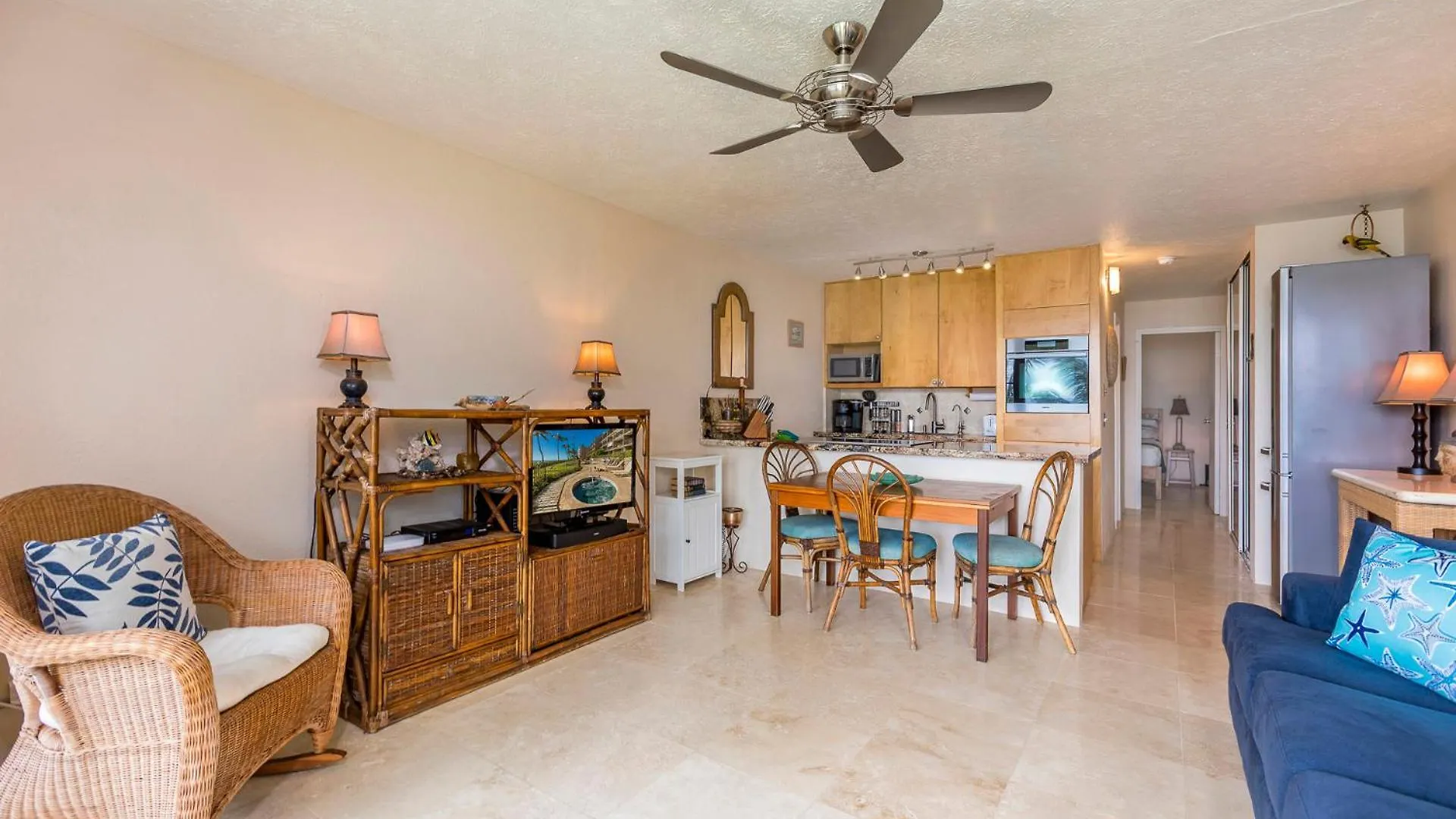 Maalaea Banyans 102 By Coldwell Banker Island Vacations Apartment Wailuku